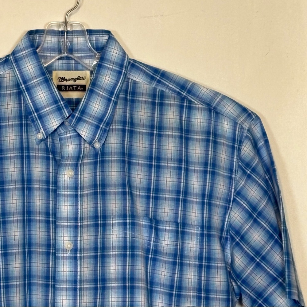 Wrangler Riata Mens XL Blue Plaid Short Sleeve Button Down Shirt 112324822